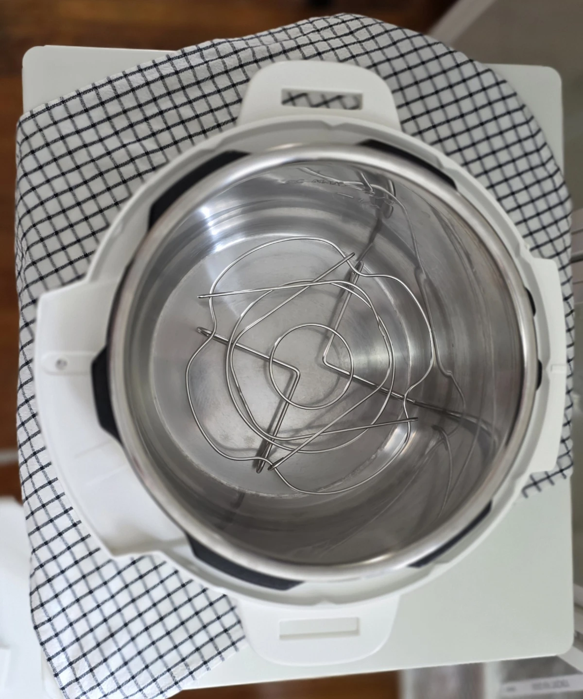 Instant Pot Duo 7-in-1 Electric Pressure Cooker - photo 5