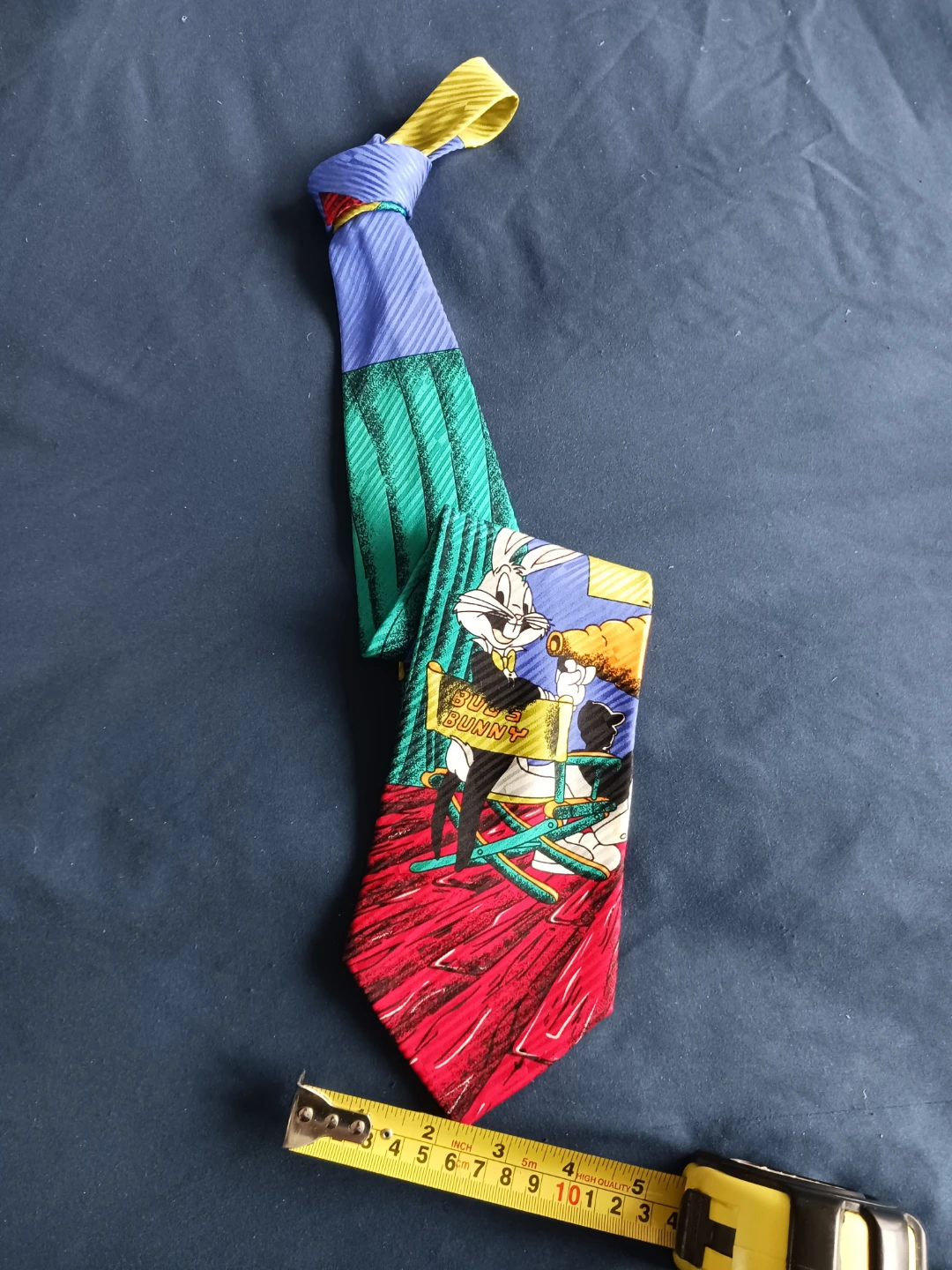 ⚽ Vintage Looney Tunes Bugs Bunny Silk Tie