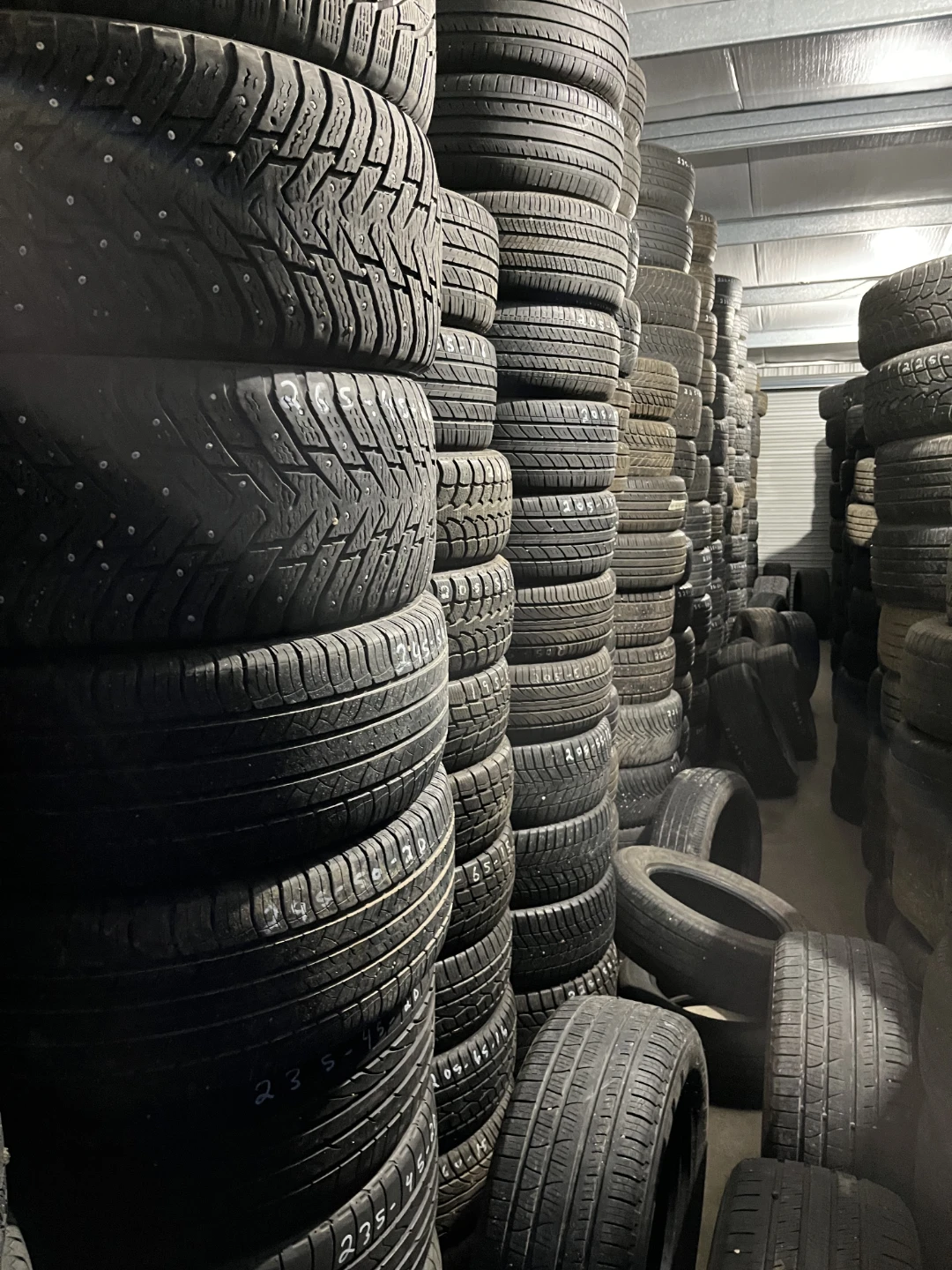 Set of Used Tires - photo 3