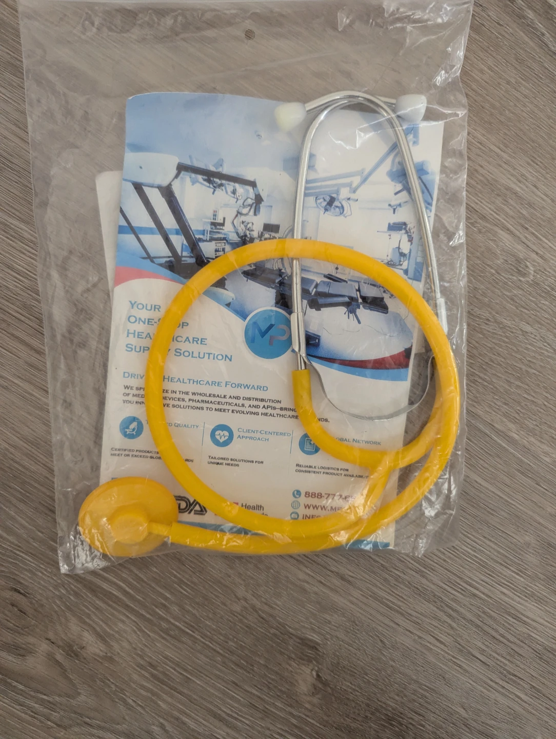 Cardinal Health Single Patient Stethoscope - Yellow ⚽