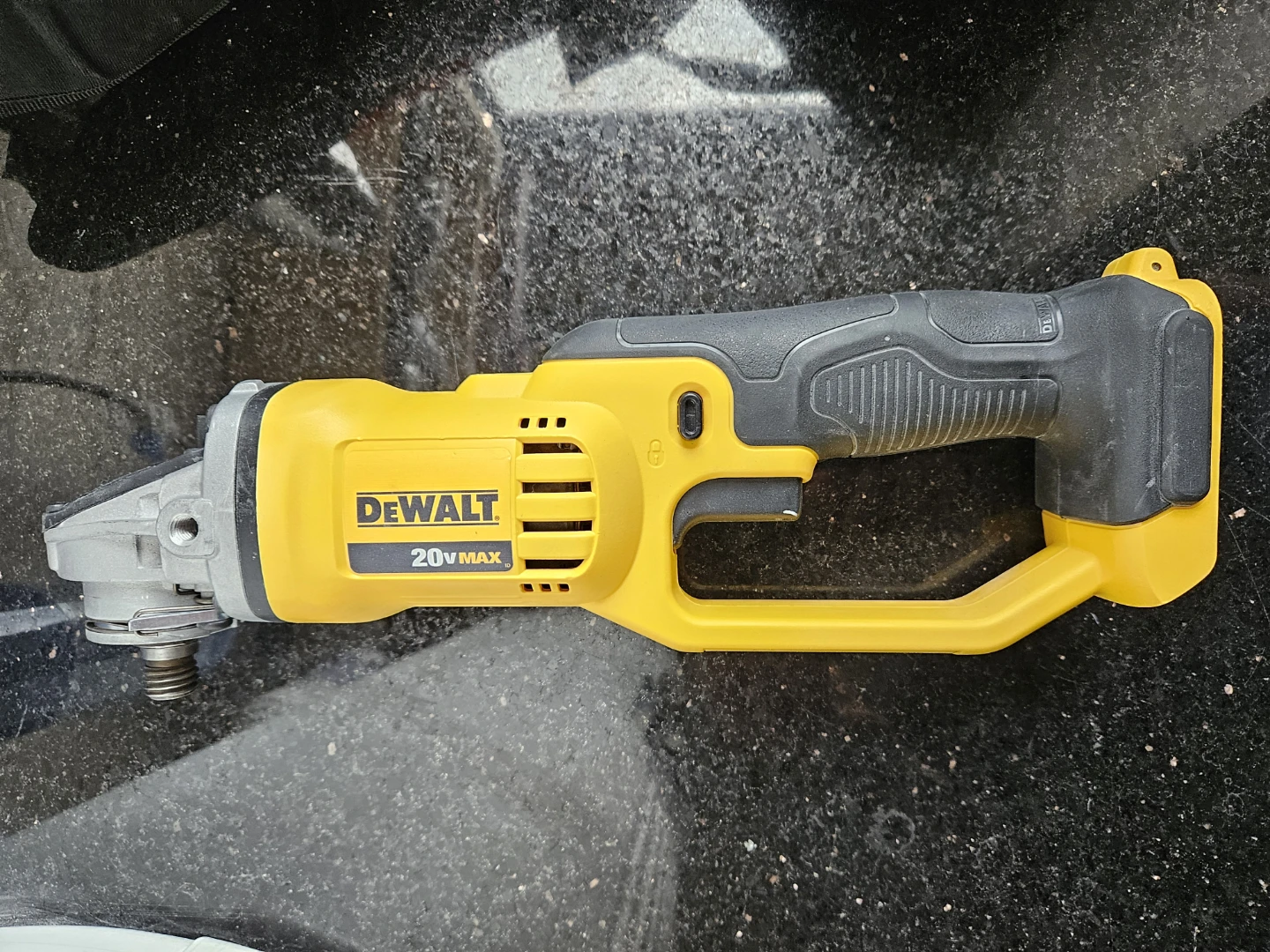 DeWalt 20V MAX Cordless Angle Grinder - photo 5