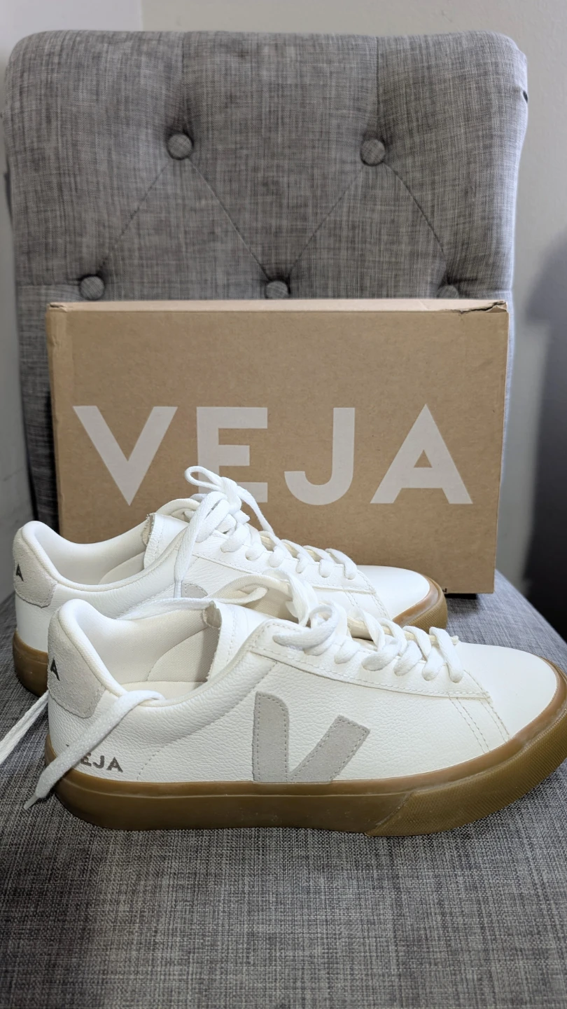 Veja Esplar Sneakers