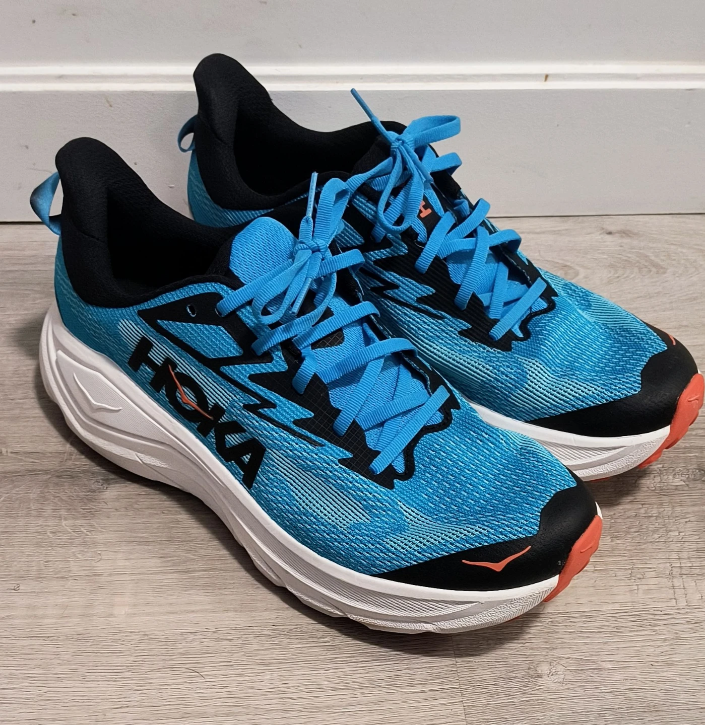 Hoka Challenger 8 Mens Running Shoes