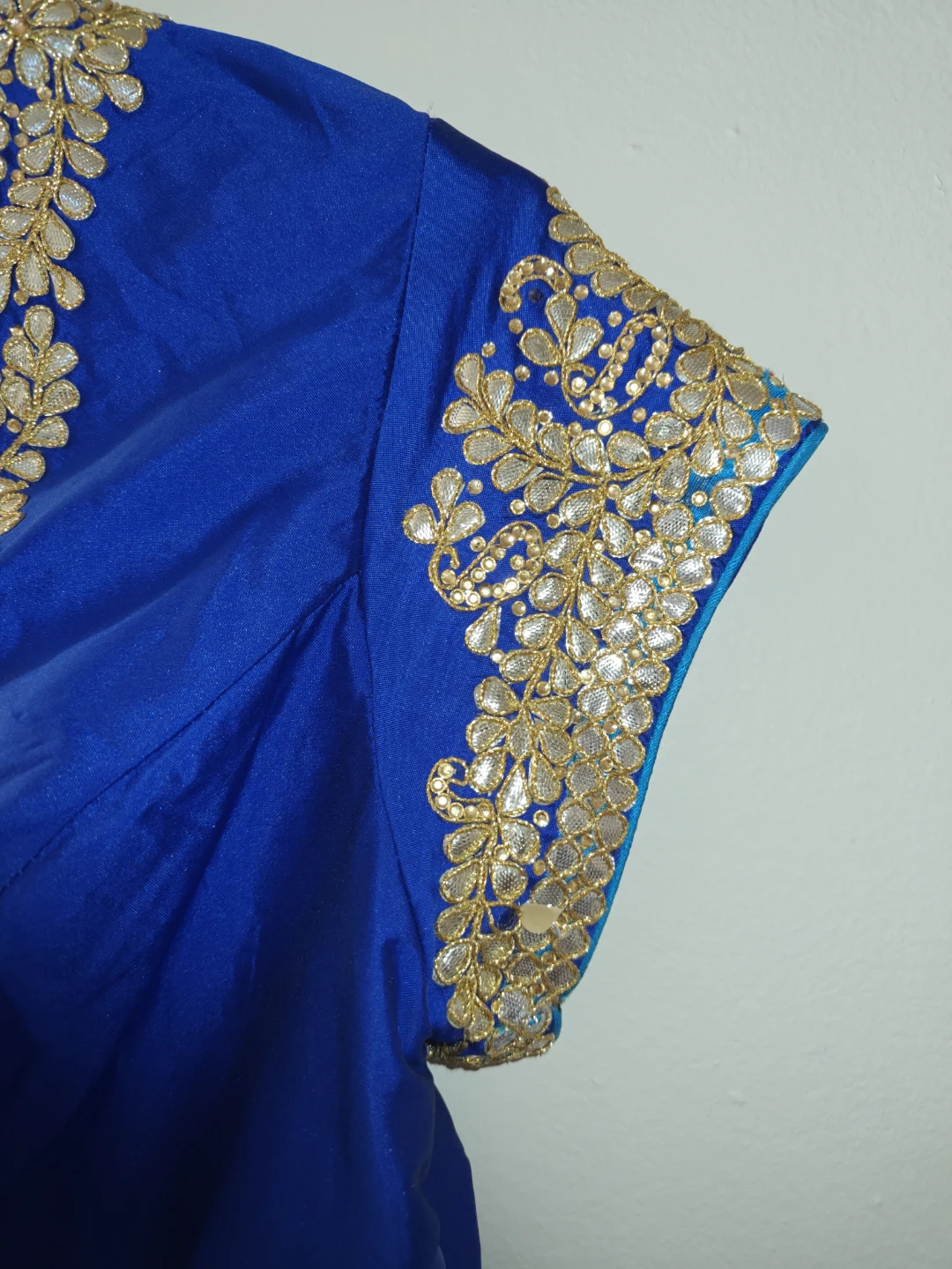 Blue Embroidered Kurti - photo 3