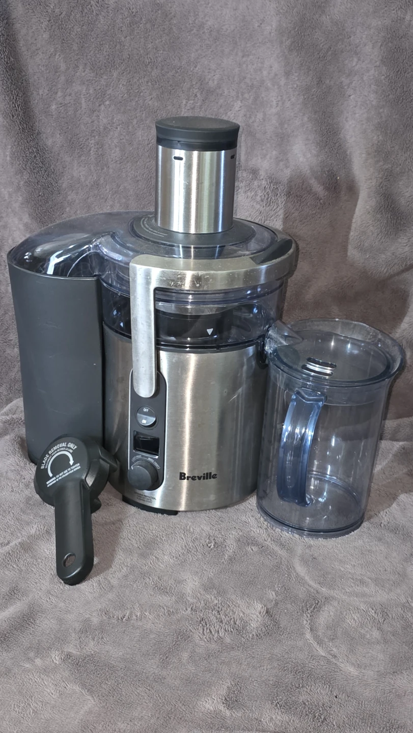 Breville Juicer