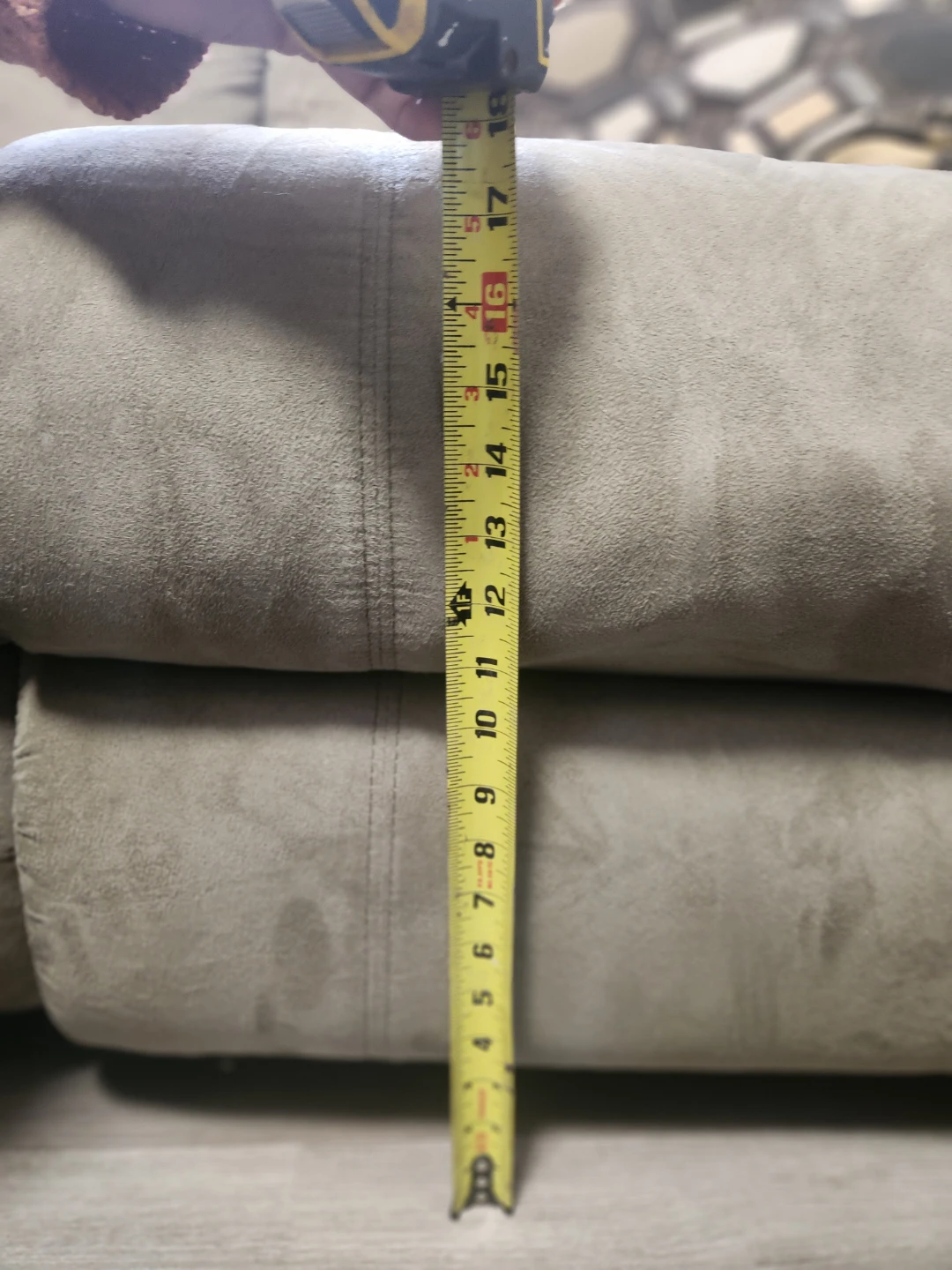 Couch - photo 4
