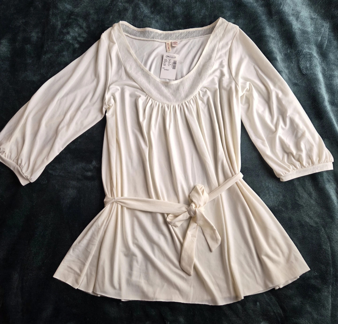 LOX Brand Mandee Cream Lace Trim Tunic Top with Belt Size M