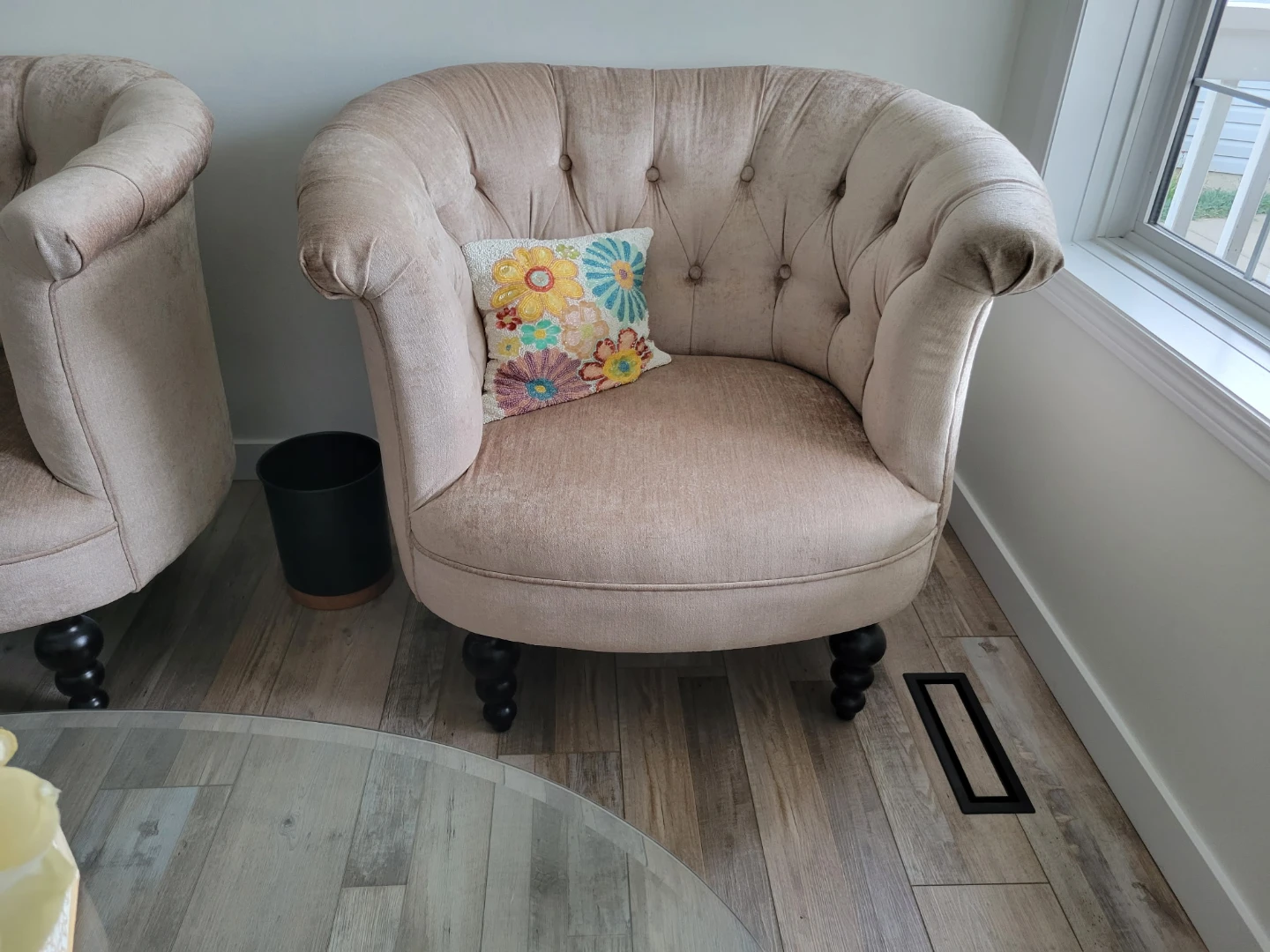 Living Room Set - photo 4