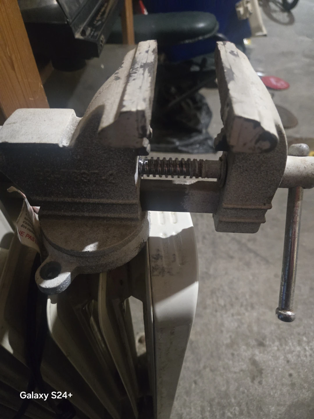 Bench Vise Clamp - photo 4
