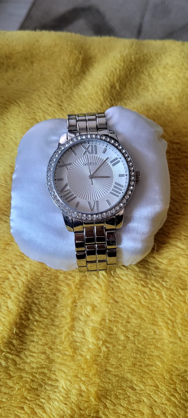 Guess Watch with Drawstring Pouch - photo 2