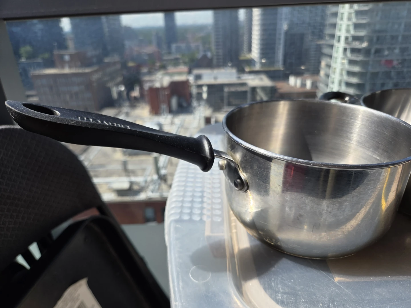 Set of 3 Saucepans - Stainless Steel and Non-stick