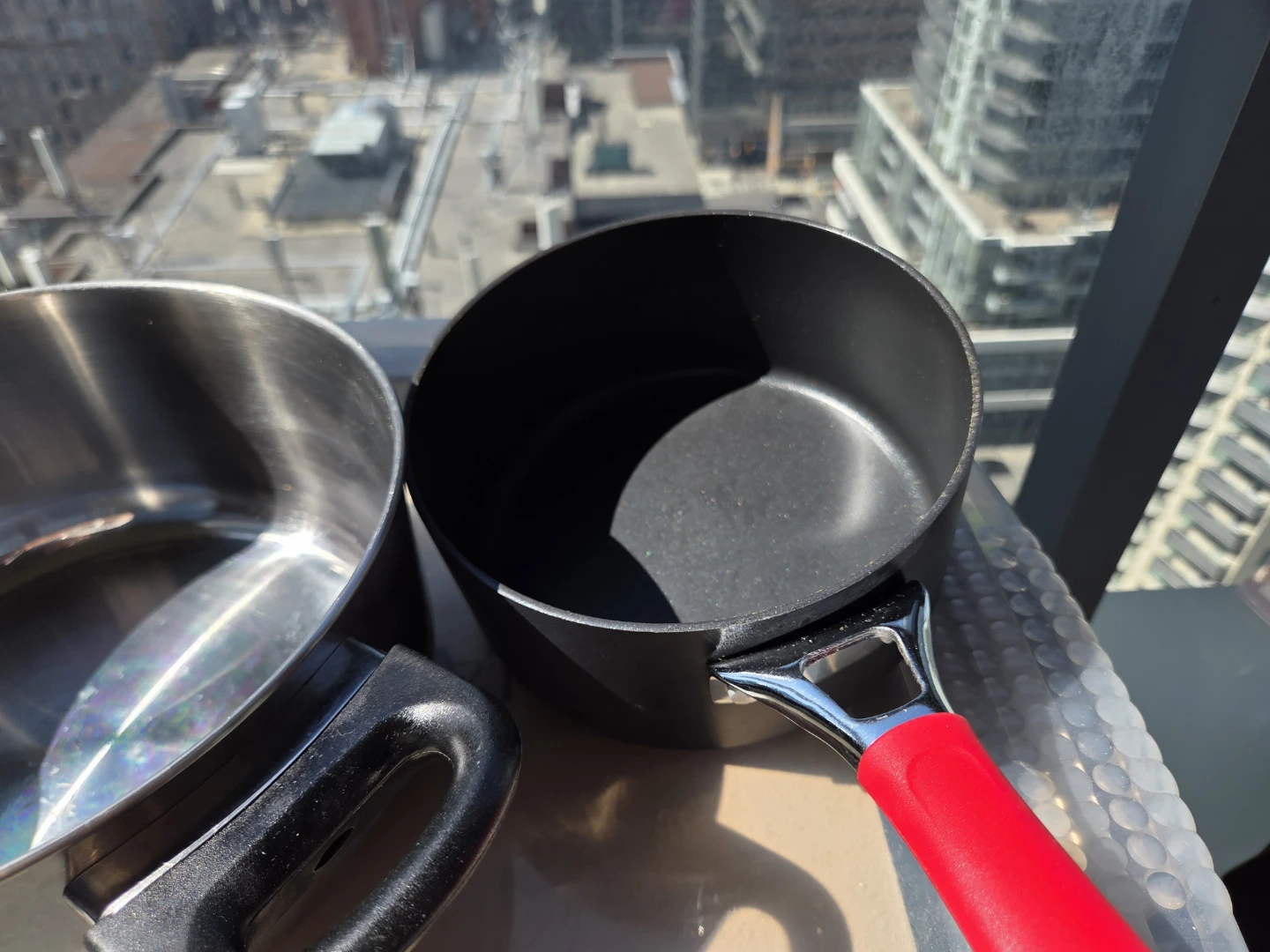 Set of 3 Saucepans - Stainless Steel and Non-stick - photo 3