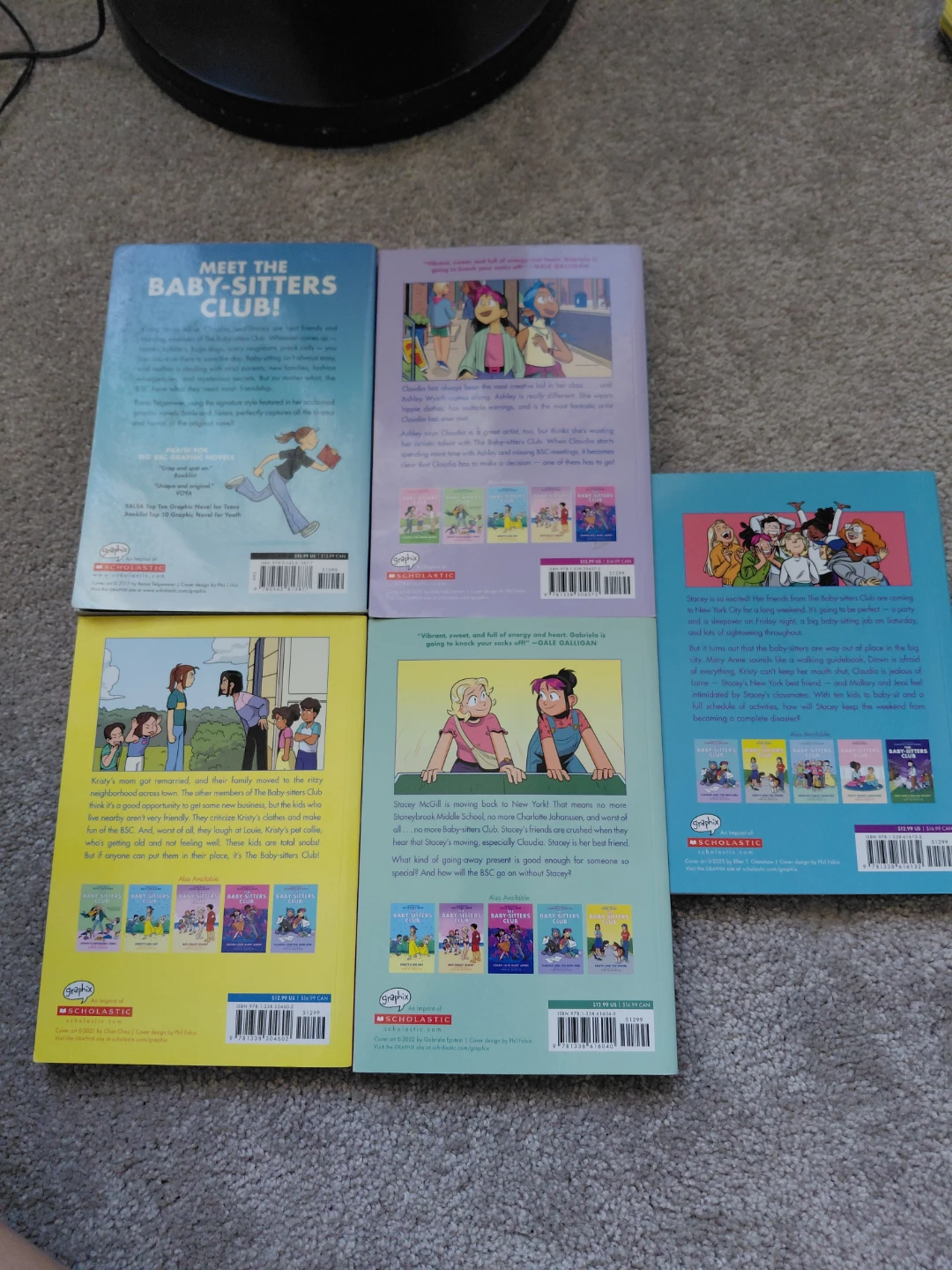 The Baby-Sitters Club Graphic Novels (Set of 5) - photo 3