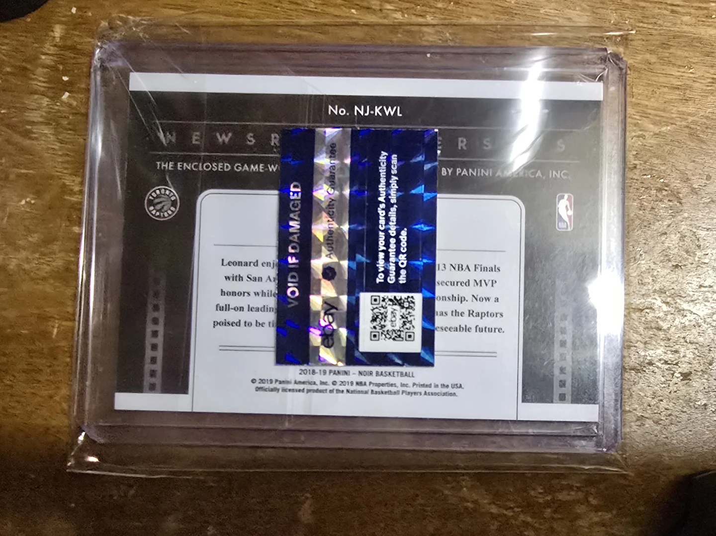 2019 Panini Noir Kawhi Leonard NBA Card #/10 - photo 3