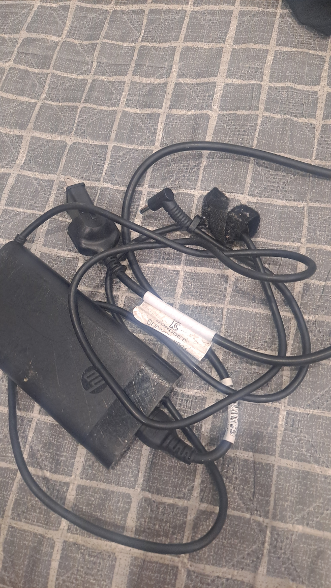 HP Victus Gaming Laptop - photo 3
