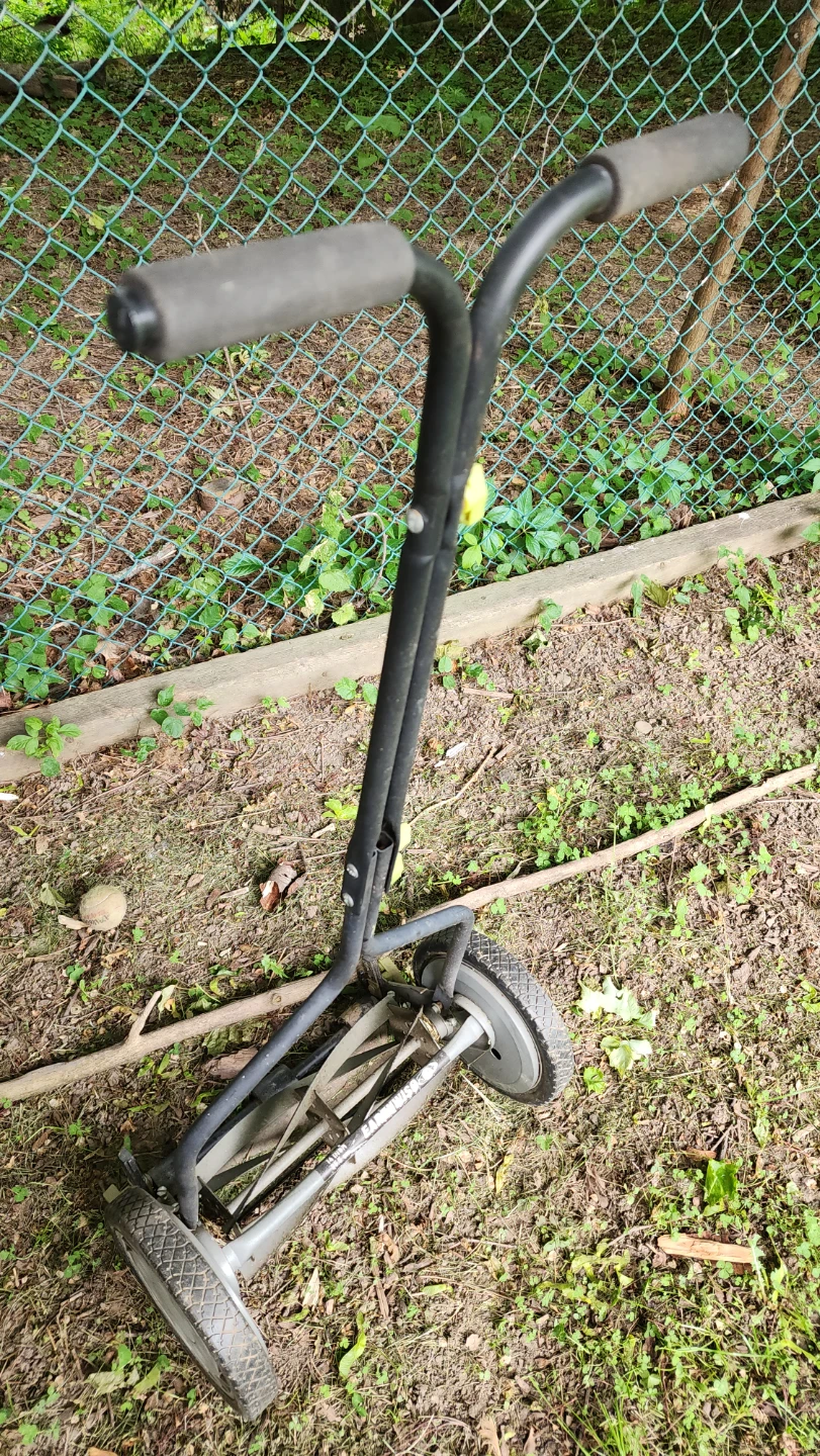 Manual Reel Mower - photo 2