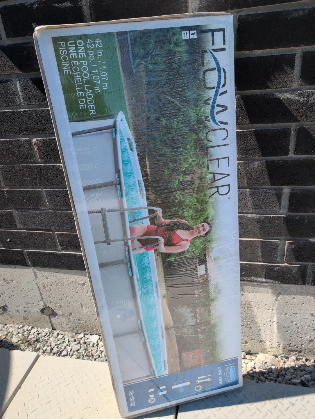 Flowclear 42" Pool Ladder by Bestway - photo 4