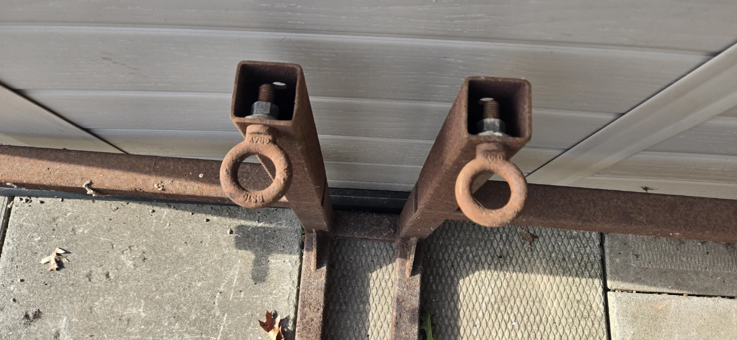 Metal Rack with Eye Hooks - photo 2