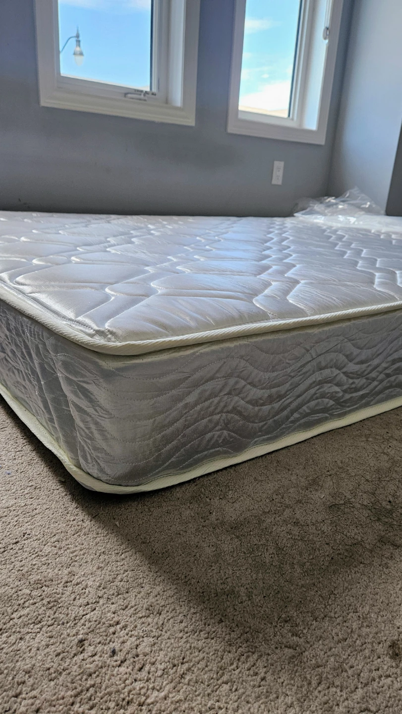 White Queen Spring Mattress - photo 3