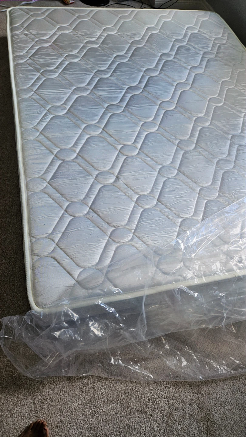 White Queen Spring Mattress - photo 4