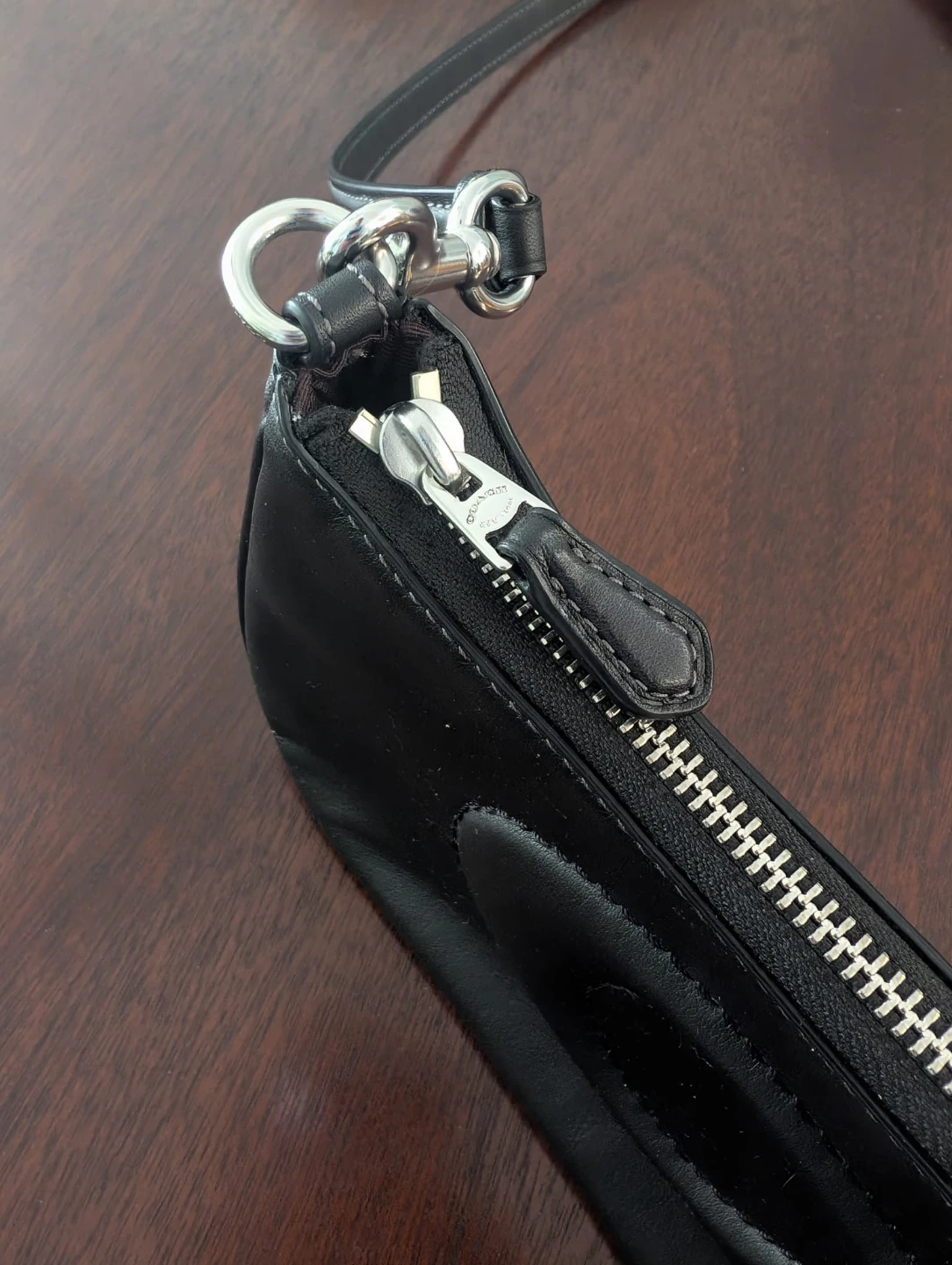 Coach Black Leather Shoulder Bag with C Logo Nolita - photo 4