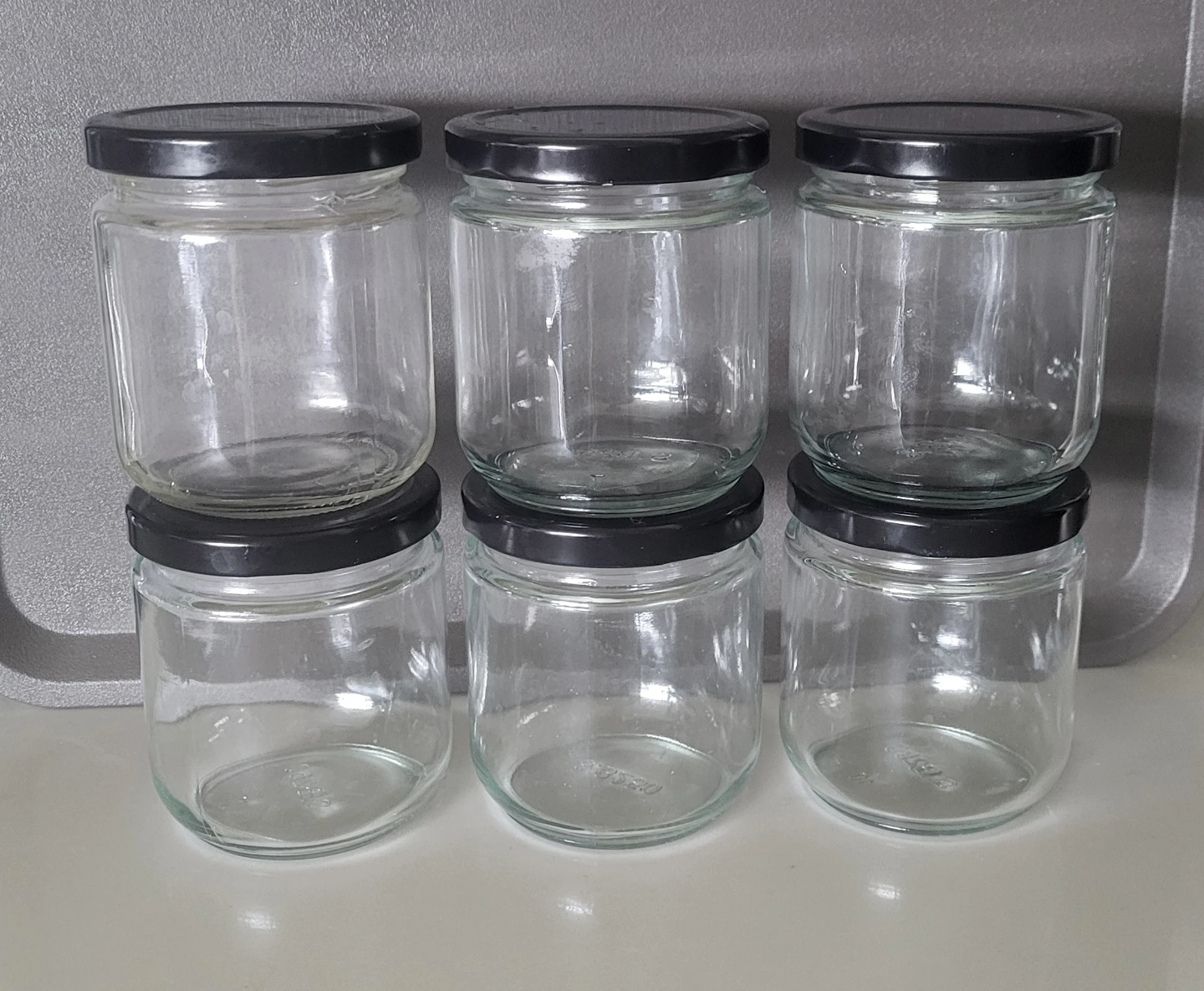 Set of 6 Glass Jars with Black Lids