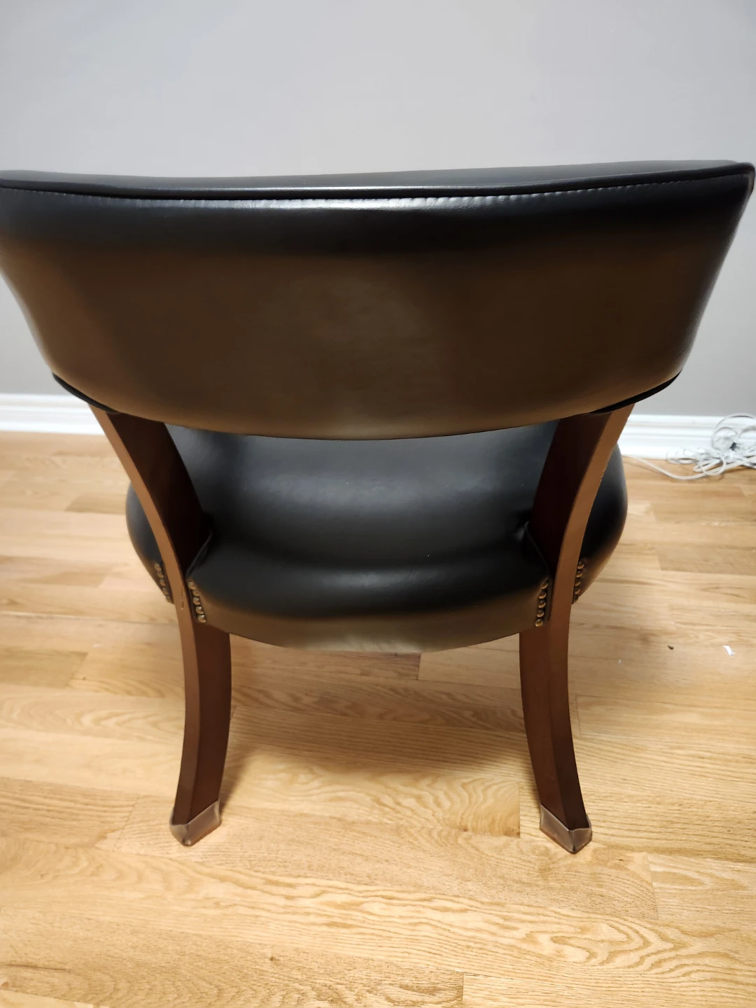 Black Faux Leather Accent Chair. X3 Great for office