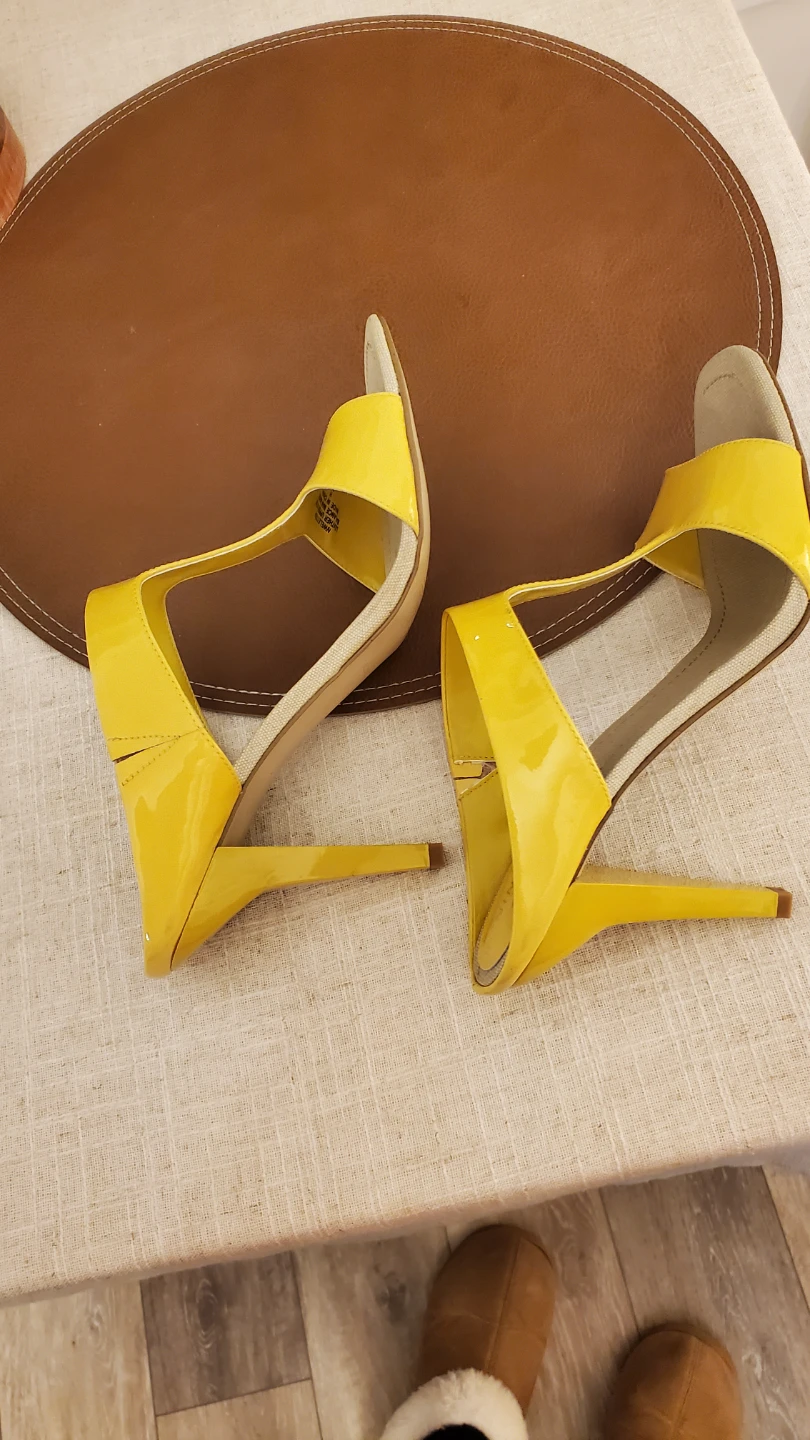 Nine West Yellow Patent Heels - photo 3