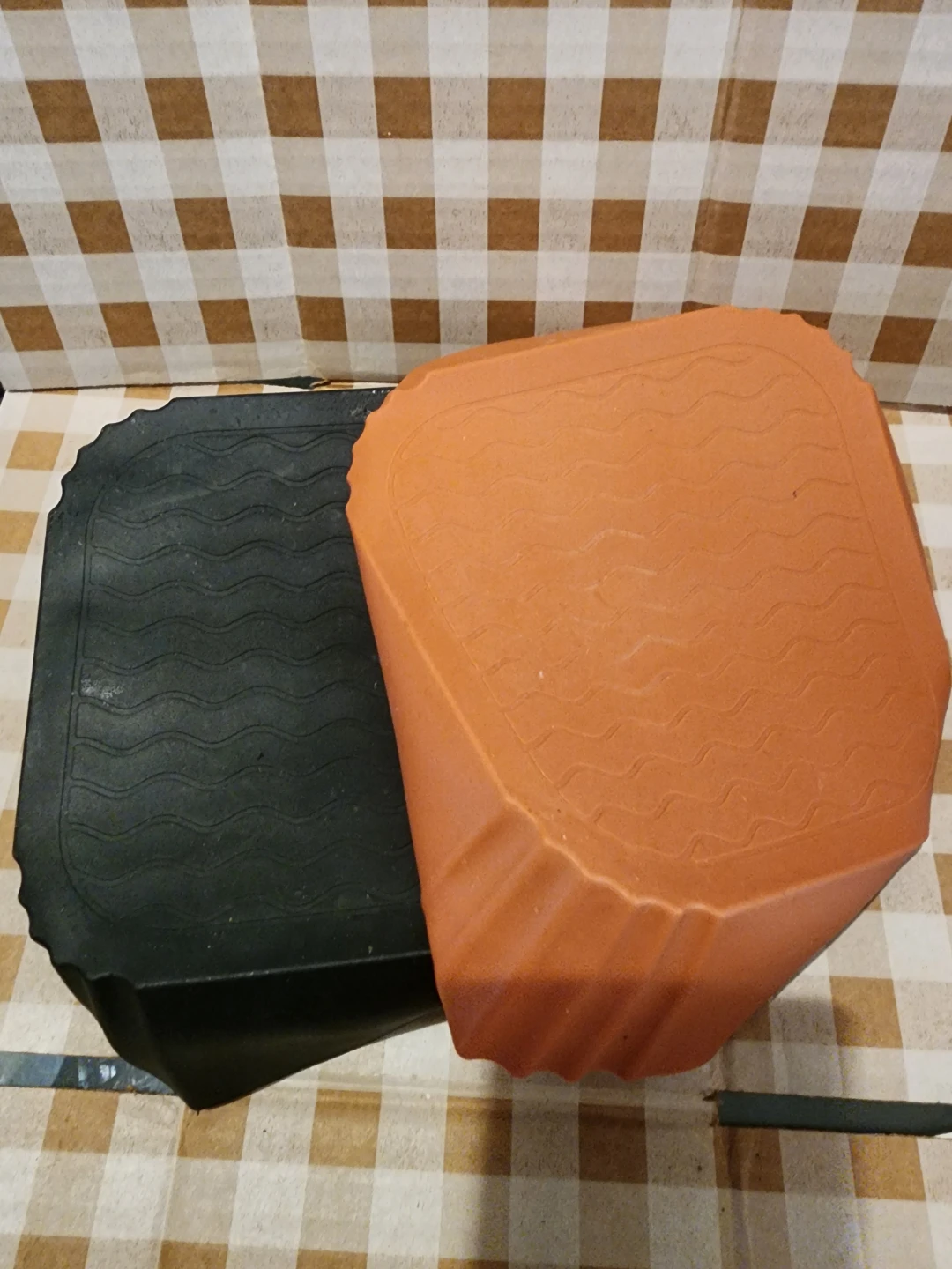 2 Air Fryer Silicone Liners (Black & Orange) - photo 2
