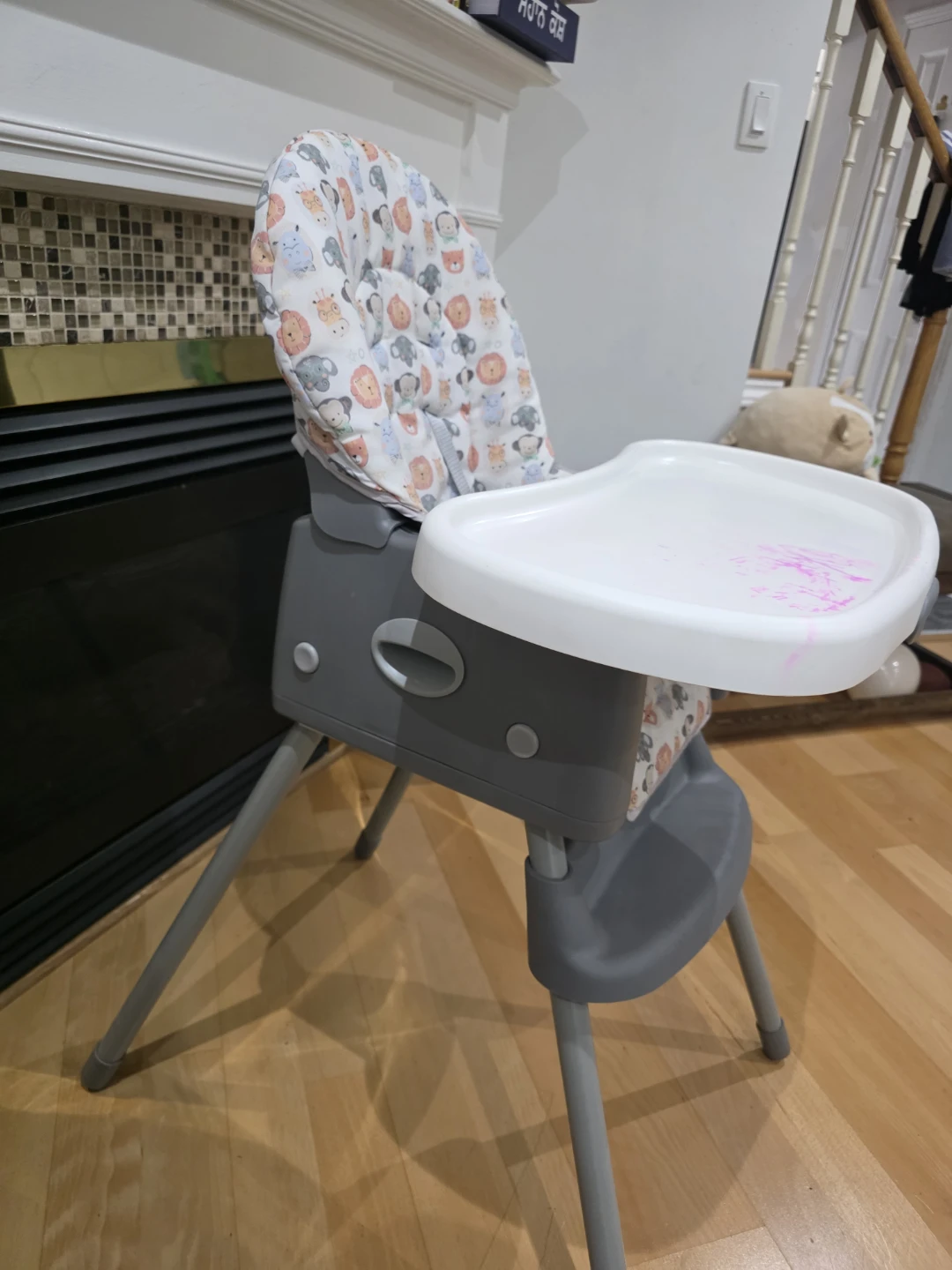Graco High Chair with Animal Print Liner