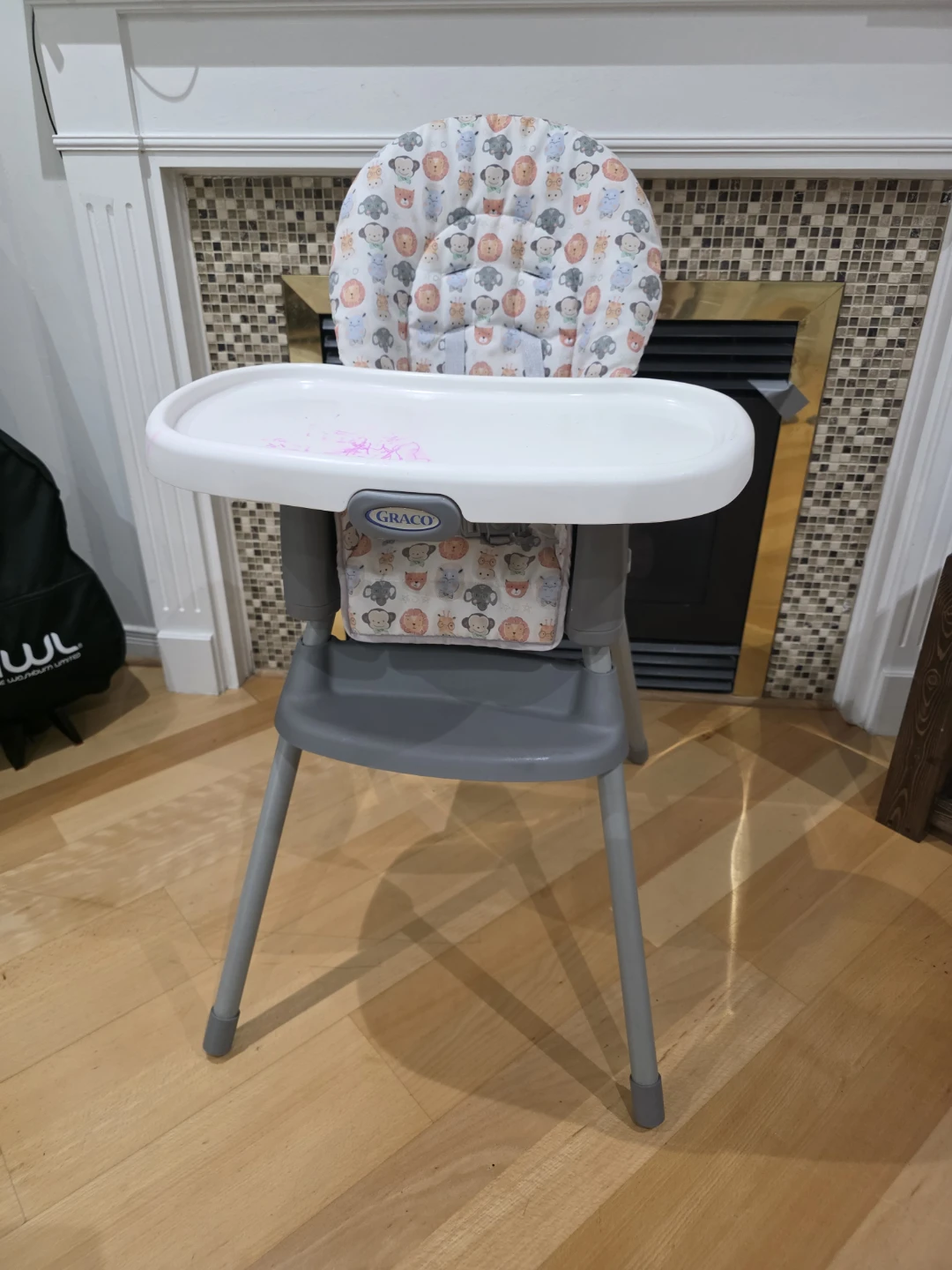 Graco High Chair with Animal Print Liner - photo 2