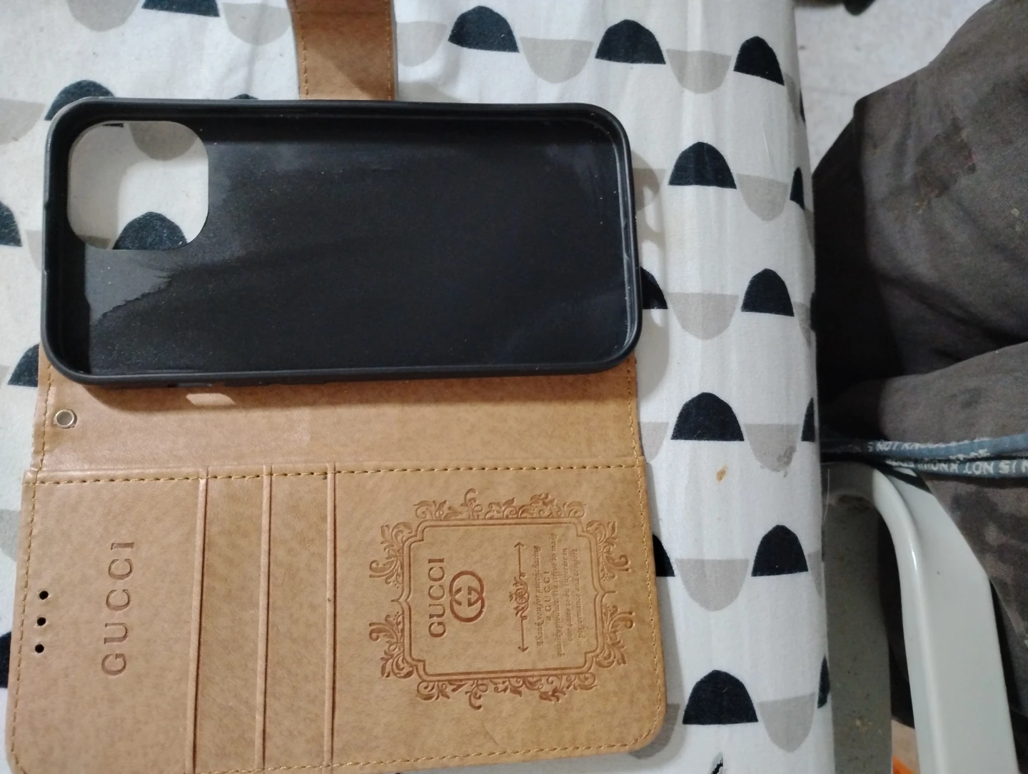 GUCCI Phone Case Wallet Folio - photo 2