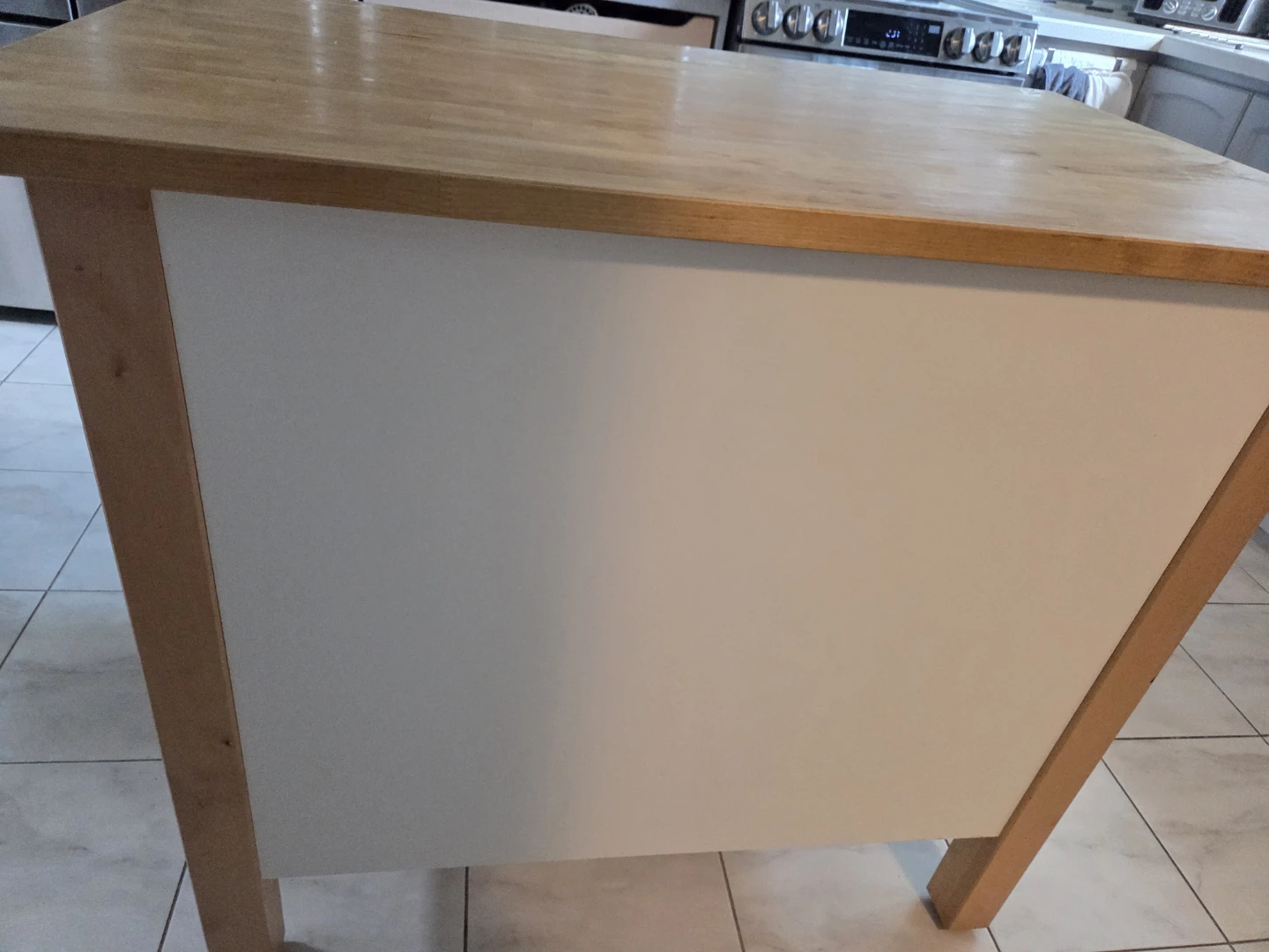 Kitchen Island with 3 Drawers - photo 4