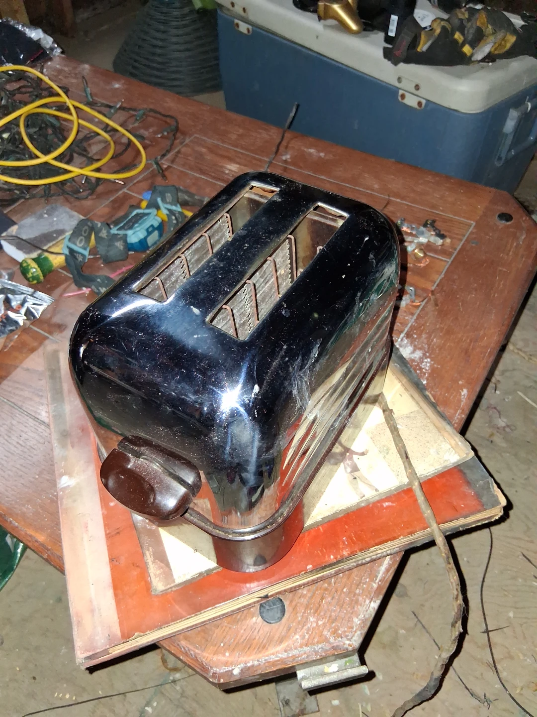 Vintage Chrome and Brown Toaster - photo 2