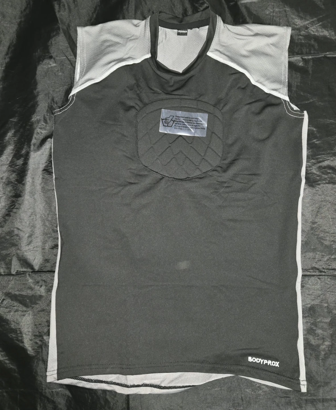Padded Compression Shirt- Size Youth-XL - photo 3