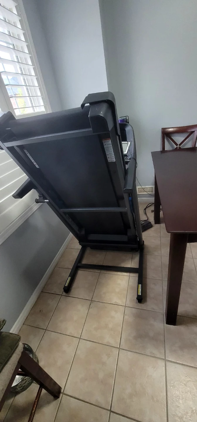 PRO-FORM SPORT 3.0 Treadmill - photo 3