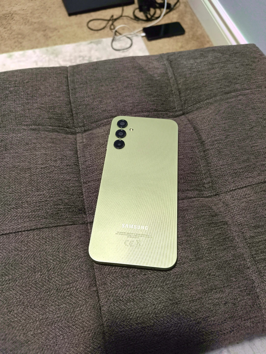 Samsung Galaxy A14 5G Cell Phone - photo 3