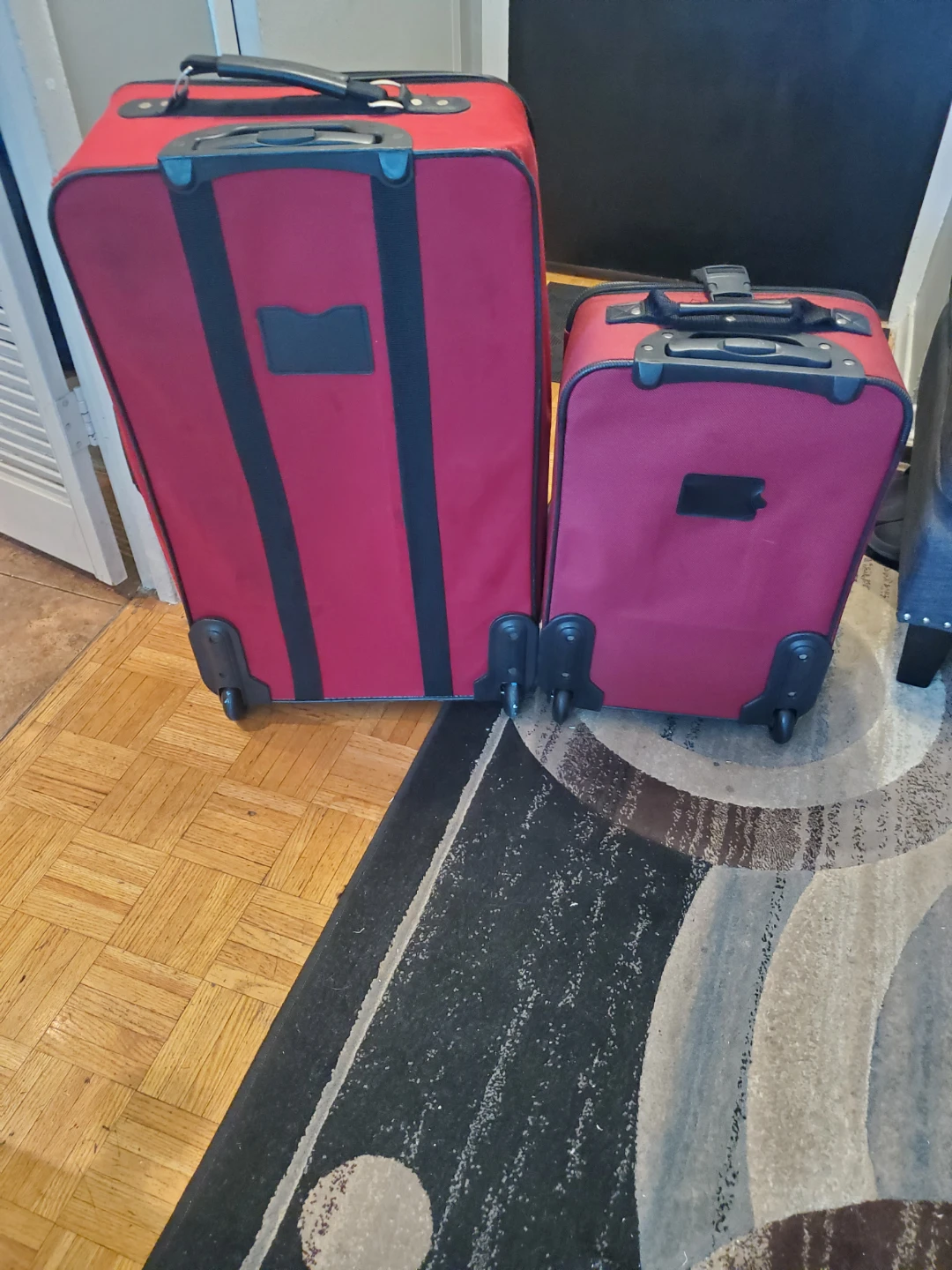 Travel Luggage Big & Small - photo 2