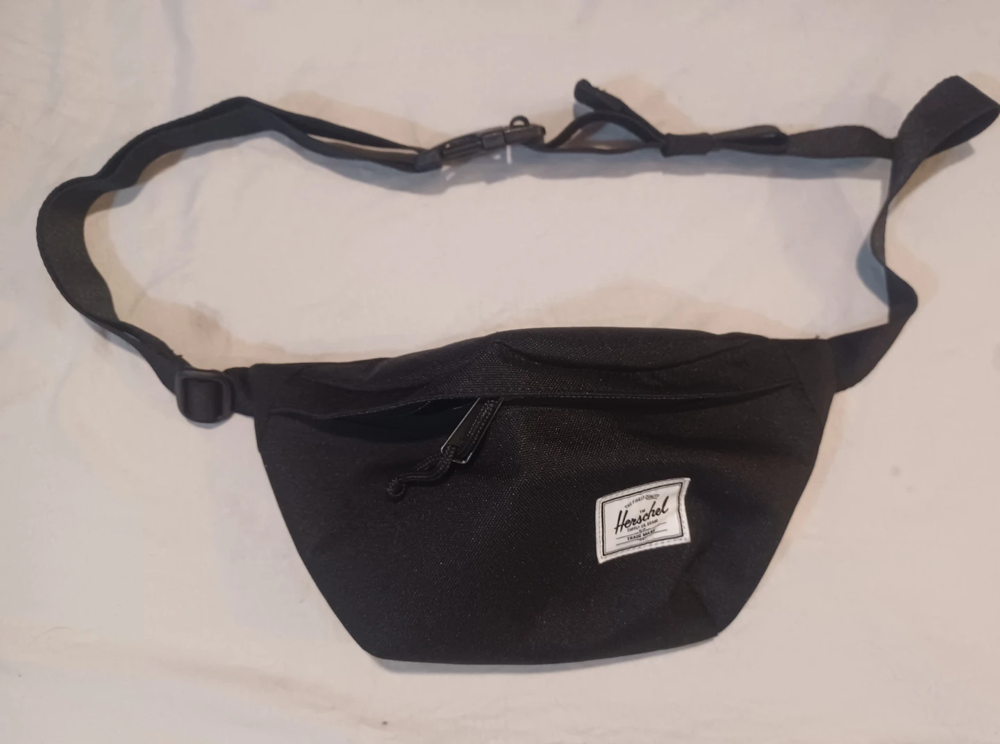 Herschel Sling Bag