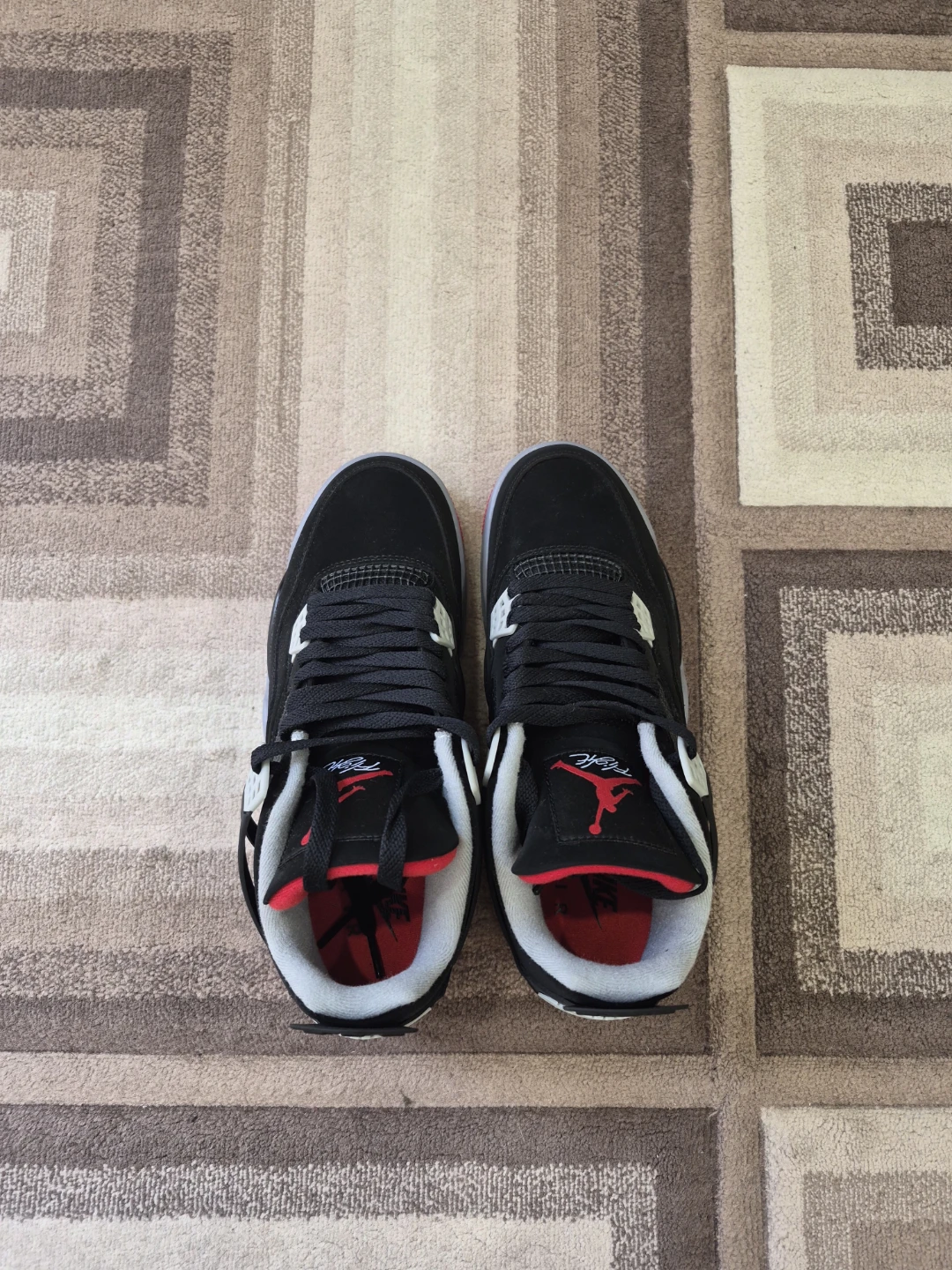 Air Jordan 4 Retro Breds - photo 4