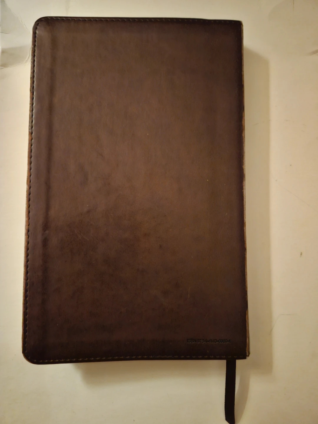 Holy Bible, brown, Slimline, Gold edges, Ribbon marker, leather - photo 2