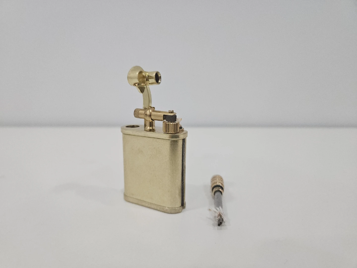 Vintage Brass Trench Lighter - photo 2