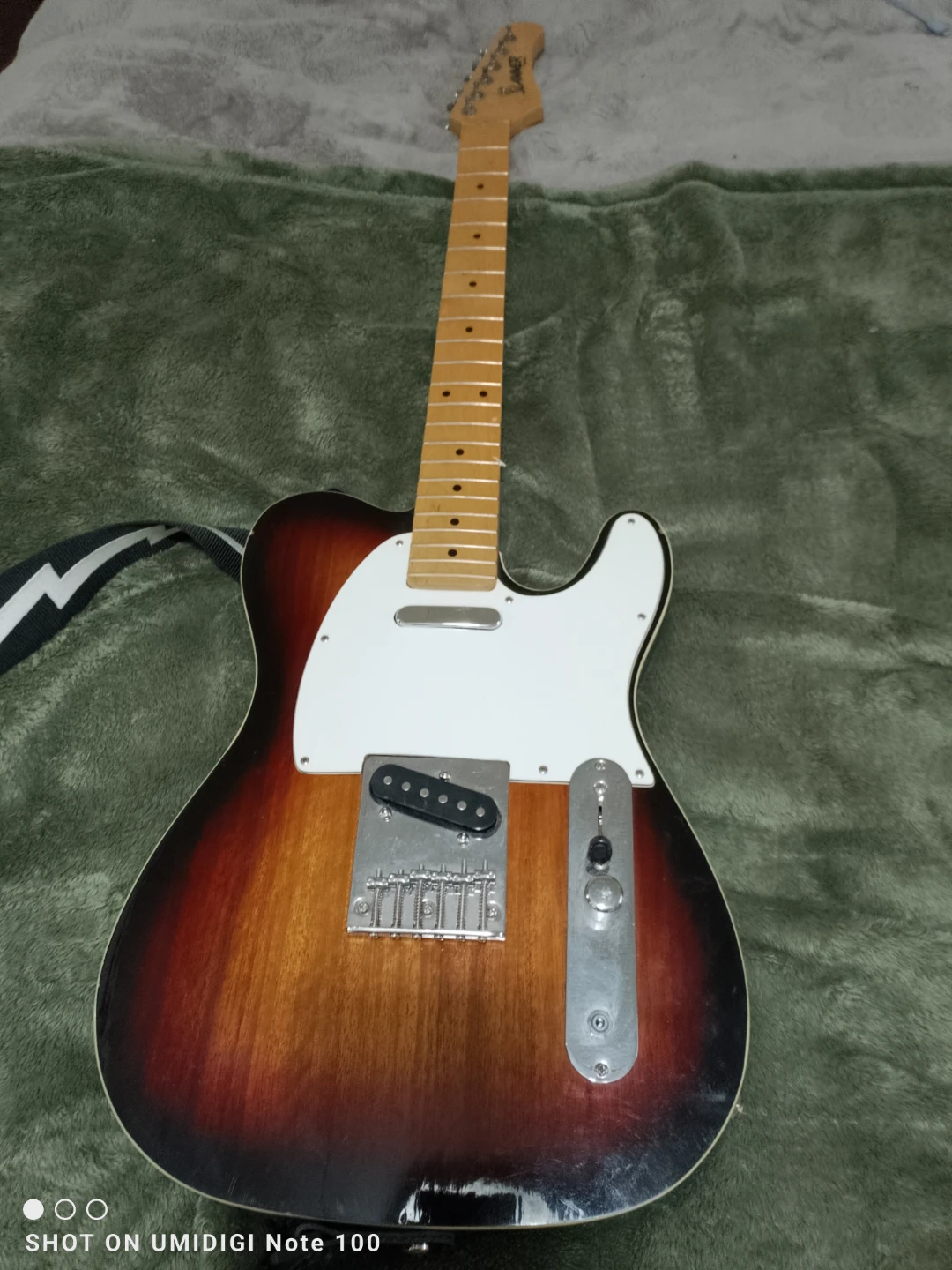 Hamer Slammer Electric Guitar