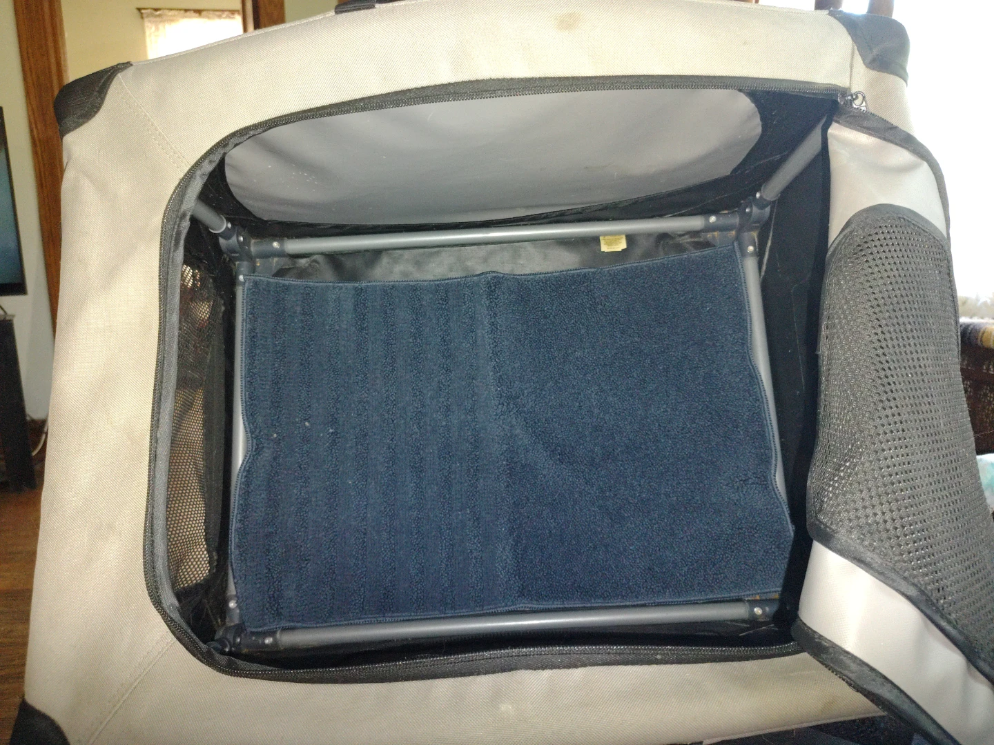 Cat or Pet Carrier - photo 4