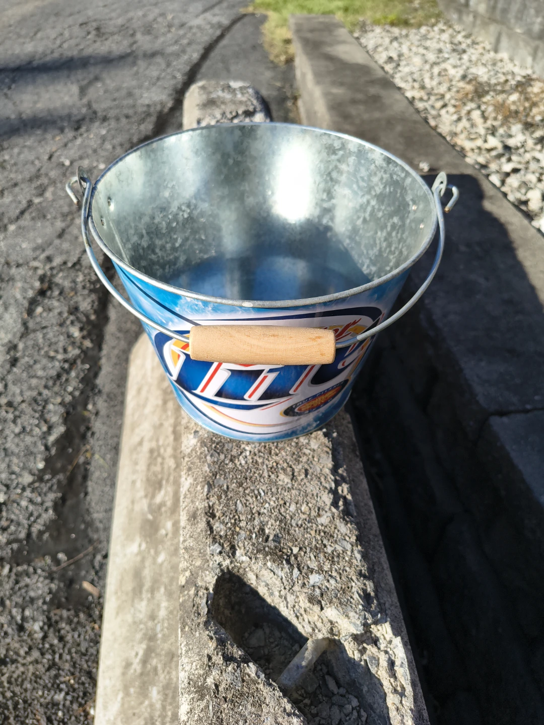 Miller lite ice bucket