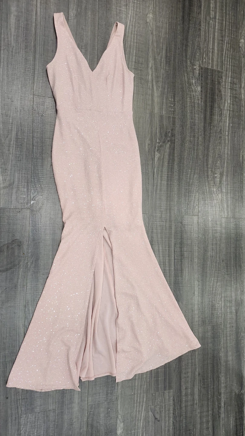 LE CHÂTEAU Pink Sequin Fishtail Gown TP/XS - photo 2