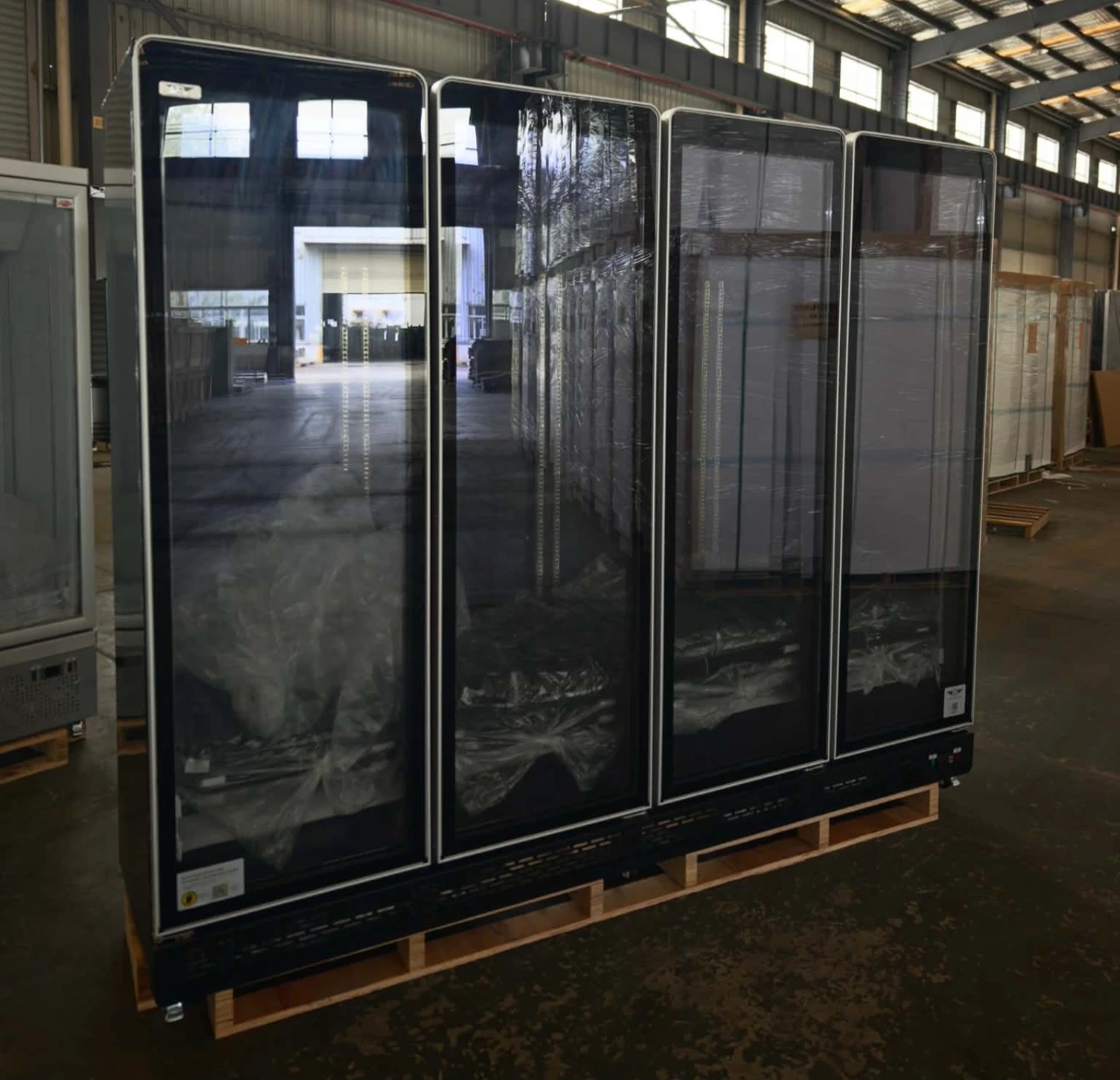 ❄️Brand New 2, 3, & 4 Door Coolers & Freezers❄️ - photo 5