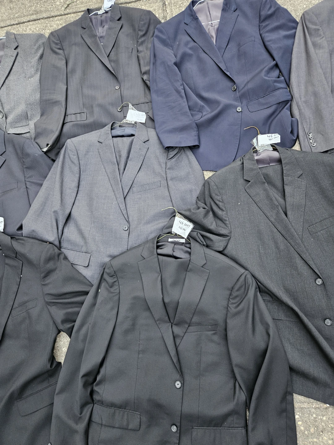 7 suits and 3 jackets size 46R 46L - photo 3