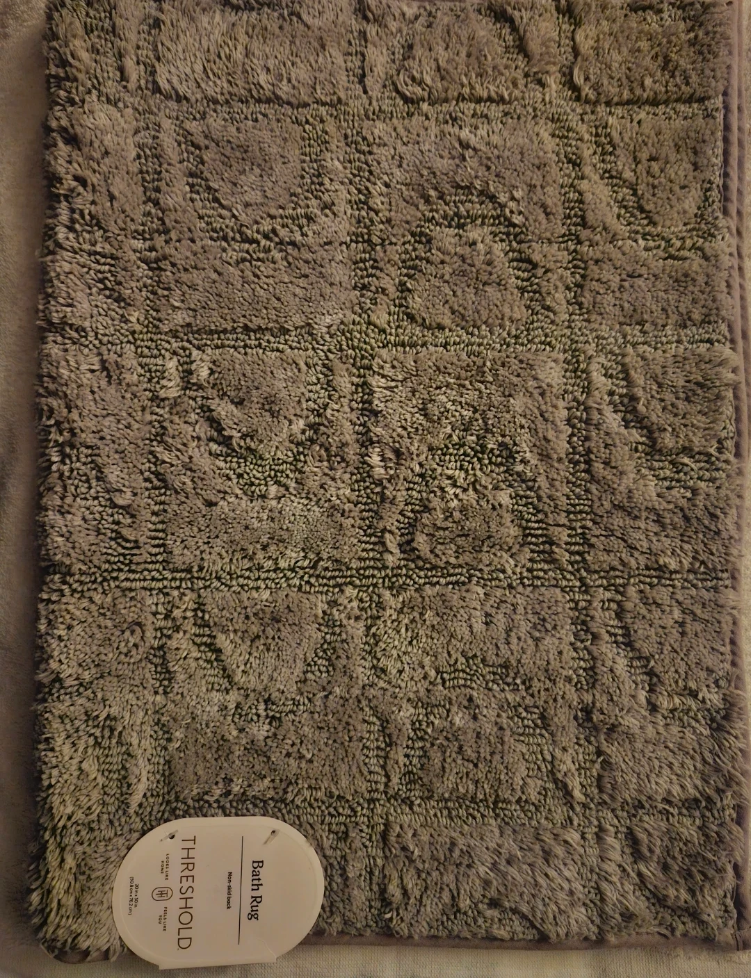 NEW Bath Rug 20 x 30" NON SKID BACK, ⚽️⚽️ GRAY