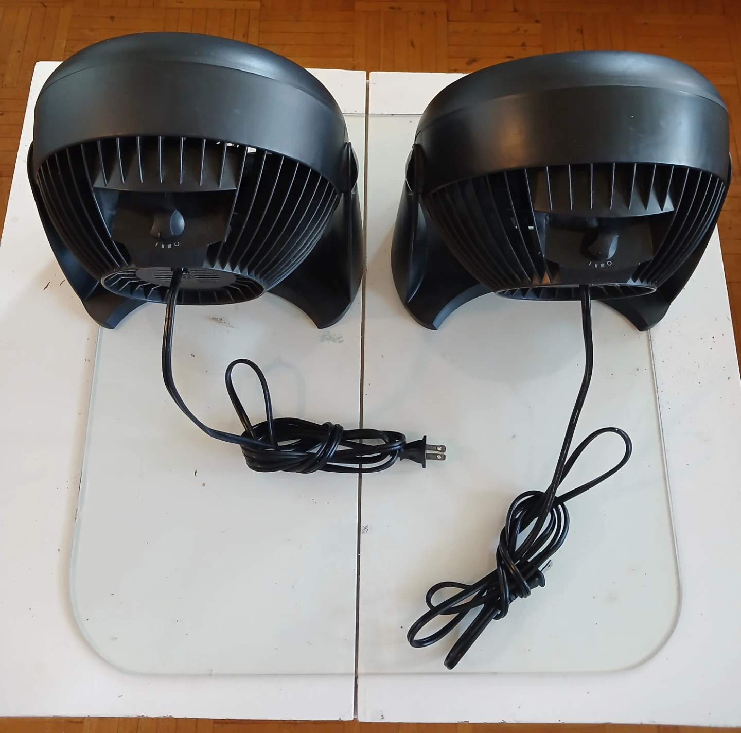 Two Honeywell Personal Table Fans - photo 2
